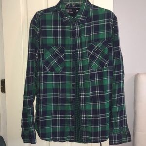 Men’s American eagle plaid button up